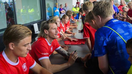 Openhartige Wout Weghorst (33) doet boekje open over 'kwetsbare stap': 'Daar heb ik het héél lastig mee gehad'