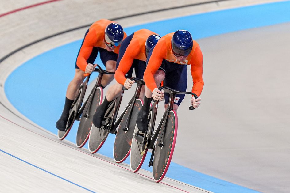 Teamsprinters halen verwoestend uit met wereldrecord en zijn al zeker