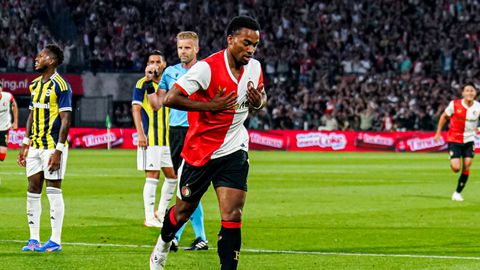 Feyenoorder Quinten Timber openhartig over verliezen van aanvoerdersband: 'Dat is niet vanuit mezelf gegaan'