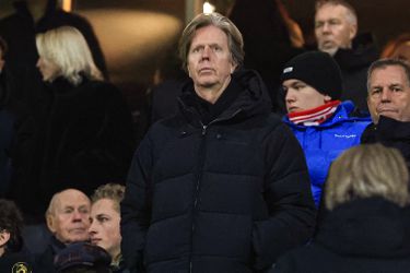 Eredivisie-directeur Jan de Jong openhartig over voetbalzaken in Nederland, bijzondere onderhandelingen en strijd tussen UEFA en FIFA
