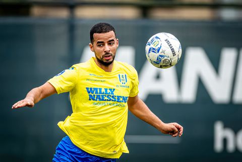 Walging om Nederlandse voetballer: 'Een oplichter, wat hij zegt is allemaal onzin'