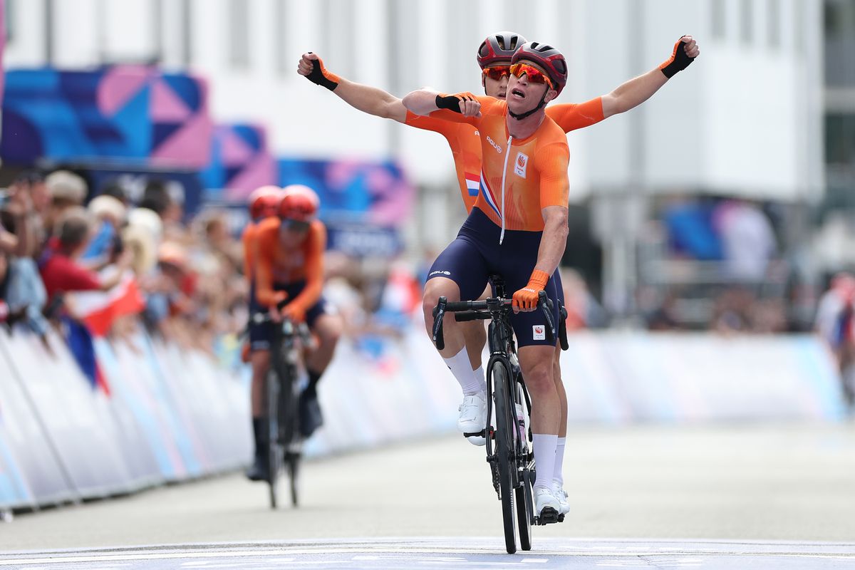 Tristan Bangma volgt voorbeeld Harrie Lavreysen op Paralympische Spelen: Nederlands 1-2'tje bij wegrace