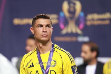 Boze Cristiano Ronaldo duwt fan weg in aanloop naar beladen middag voor Portugal