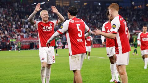 Live Europa League | AZ wacht schitterend affiche met Sunderland van Oranje-spelers Brian Brobbey en Robin Roefs