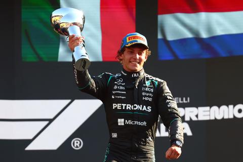 WK-stand Formule 1: Kimi Antonelli slaat flinke slag met inhaalrace in Italië, Max Verstappen blijft zesde