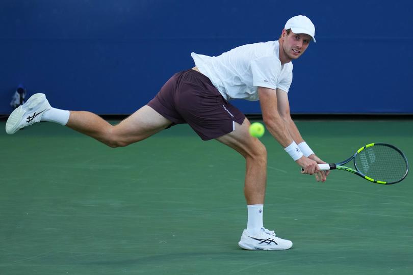 Botic van de Zandschulp staat in de vierde ronde van US Open. © AP Photo/Kirsty Wigglesworth