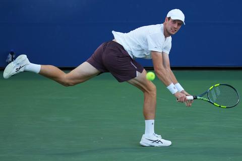 Botic van de Zandschulp dendert door op US Open na zinderend gevecht tegen toptennisser
