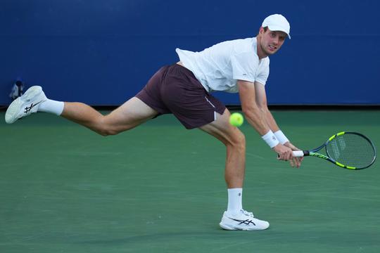 Botic van de Zandschulp dendert door op US Open na zinderend gevecht tegen toptennisser