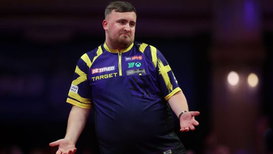 Topdarter Luke Littler kondigt ingrijpende breuk aan: 'Ik zal voor altijd dankbaar zijn'