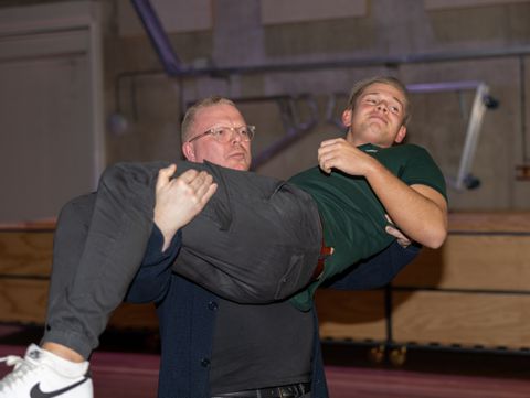 Na Boxing Influencers 'afgevoerde' Dennis Schouten komt met heftige verklaring: 'Maar dit is absurd'