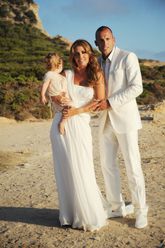 John Heitinga en Charlotte Sophie tijdens hun huwelijk in 2010 met hun oudste dochter. © Getty Images