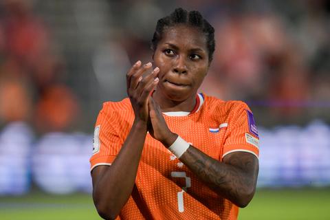 Oranje Leeuwin (29) vol trots na overstap naar Real Madrid: 'Dat is niet voor iedereen weggelegd'