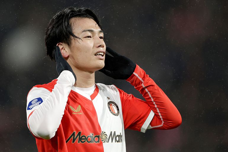 LIVE Eredivisie | Feyenoord vroeg op 2-0 in de Kuip door twee goals van Ueda