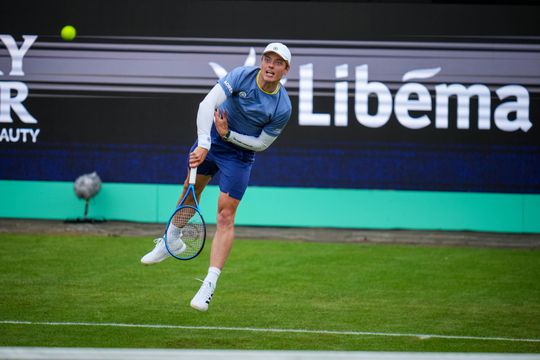 Nederlandse tennissers krijgen klap na klap tijdens dramatische dag op Australian Open