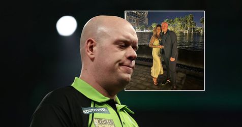 Michael van Gerwen en vrouw Daphne laten van zich horen op vakantiebestemming: 'Nu genieten'