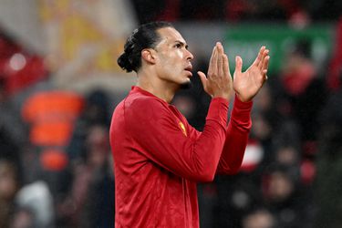 Virgil van Dijk verwacht geen nieuws over toekomst bij Liverpool: 'Maar ik blijf kalm'