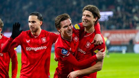 FC Twente maakt gehakt van sc Heerenveen en rekent af met enorme kritiek
