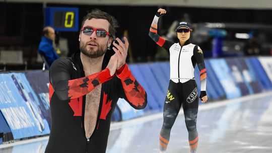 Dit zijn de concurrenten van de Nederlandse schaatsers op de WK sprint