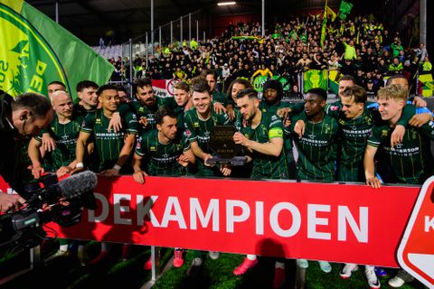 Feest bij ADO Den Haag: bijna perfecte reeks levert periodetitel op in Keuken Kampioen Divisie