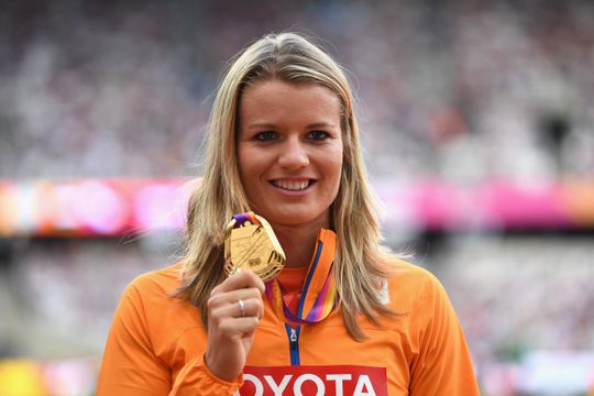 Ex-topatlete Dafne Schippers (33) vol ongeloof na 'absurde' aantijgingen: 'Wat kan ik hierop antwoorden?'
