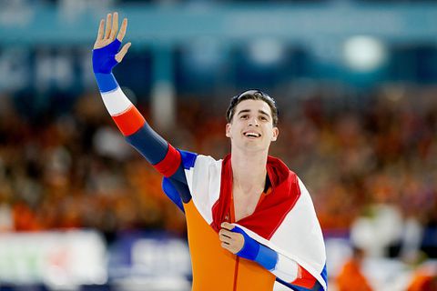 Topschaatser Jenning de Boo spreekt opluchting uit na 'kers op de taart': 'Het is zo moeilijk te omschrijven'