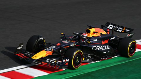 Max Verstappen is voor derde seizoen op rij oppermachtig in Japan