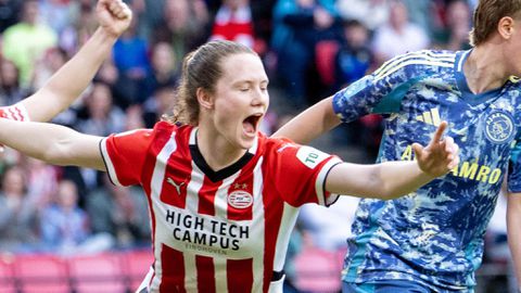 Veelbelovend PSV-talent (18) imponeert bij Oranje Leeuwinnen: 'Kan écht topspitsen afstoppen'