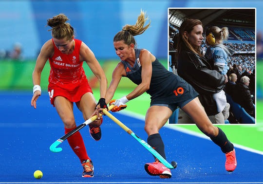 Ex-tophockeyster Ellen Hoog zorgt met pikante ontmoeting voor schok bij Naomi van As: 'Komt me bekend voor'