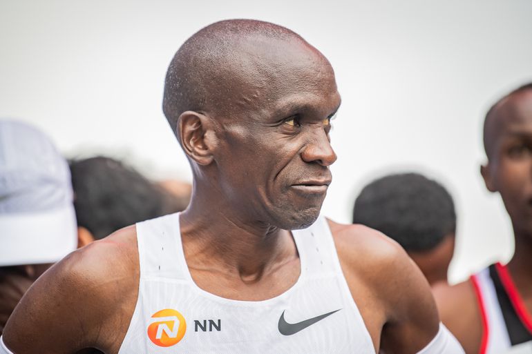 'Mijn huis zou in brand worden gestoken': marathonloper Eliud Kipchoge wordt bedreigd na dood Kelvin Kiptum