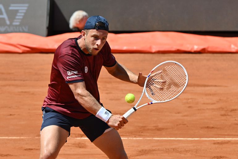 Toptennisser Tallon Griekspoor 'moet wéér terugkomen' en is al ruim 30.000 euro rijker in Rome
