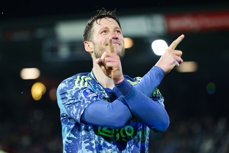Wat Ajax kan leren uit het vorige duel met NEC in Nijmegen: 'Laat die gekte de Ajacieden drijven'