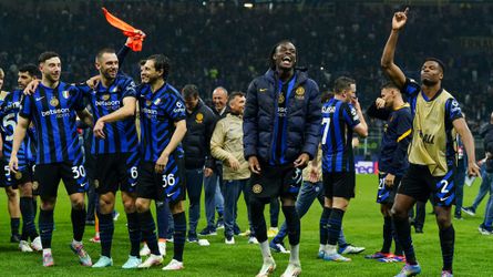 Bekijk hier de samenvatting van het zinderende duel Inter - FC Barcelona