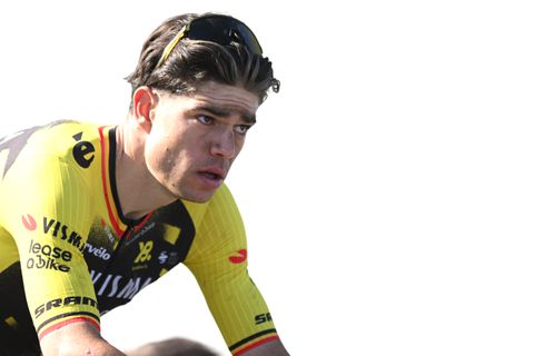 Twijfels bij Wout van Aert door verstoorde voorbereiding op Giro d'Italia: 'Die kans acht ik veel kleiner'