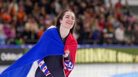 Schaatsster Isabel Grevelt overwoog te stoppen en wil haar hobby oppakken: 'Ik heb er thuis een liggen'