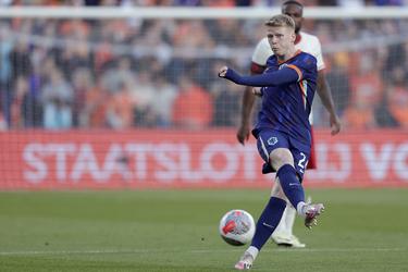 Persconferentie na Nederland - Canada: 'Jerdy Schouten de vervanger van Frenkie de Jong op het EK?'