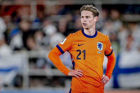 Frenkie de Jong eerlijk over zijn toekomst bij FC Barcelona: 'Dat is het gevoel van mensen'