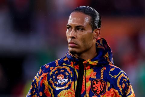 Oranje-aanvoerder Virgil van Dijk schittert op cover van bekend tijdschrift