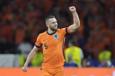 Bijzondere statistiek voor Stefan de Vrij bij Oranje na cruciaal doelpunt tegen Turkije