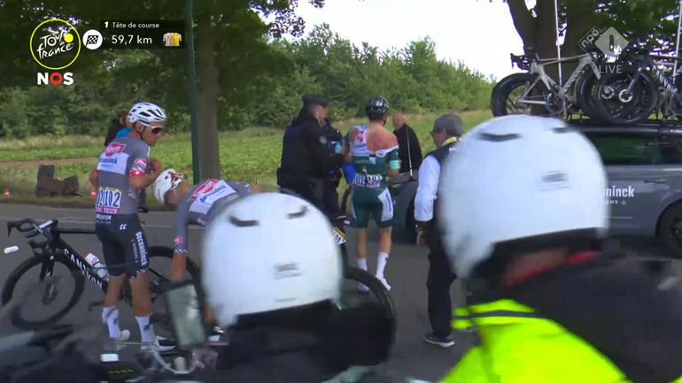 Drama Mathieu van der Poel in Tour de France: geletruidrager ziet goede vriend vreselijk hard vallen