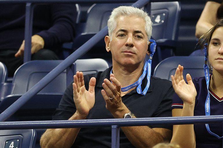 Amerikaanse miljardair (59) maakt debuut in professioneel tennistoernooi: 'Speel beter dan ooit'