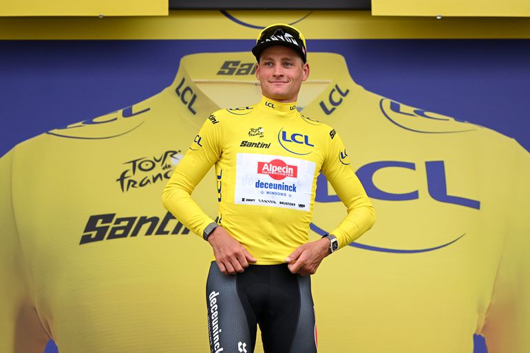 Steun voor geletruidrager Mathieu van der Poel na omstreden beslissing: ‘Als het kan, moet je dat doen’