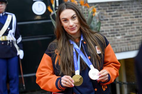 Schaatskampioene Femke Kok (25) deelt opvallende tekst: 'Laat ze maar het slachtoffer spelen'