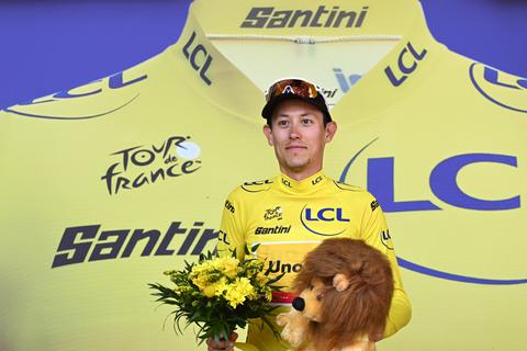 Tour de France heeft nieuwe drager gele trui: Torstein Traeen kreeg na dopingcontrole ernstige diagnose