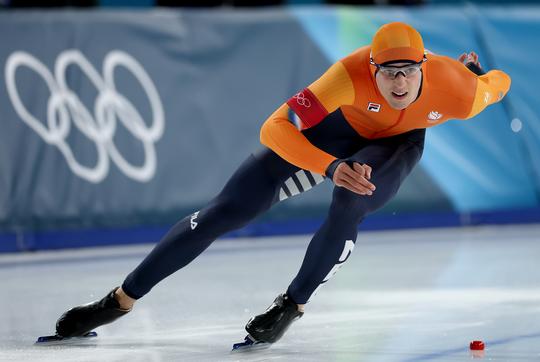 Topschaatser Jenning de Boo slooft zich uit richting nieuw seizoen: 'Nog even flink zweten'