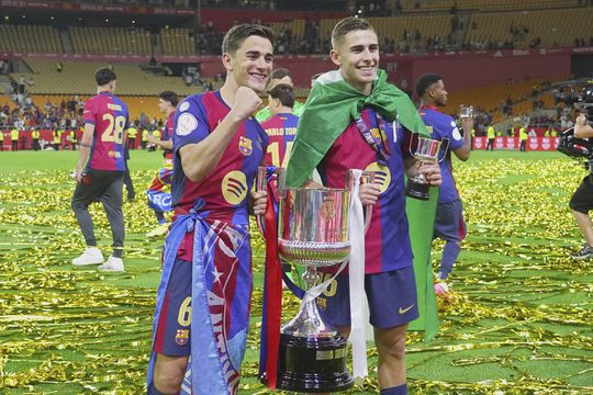 Grote rel bij FC Barcelona tussen topvoetballers en spelersvrouwen: 'Verraad en lafheid'