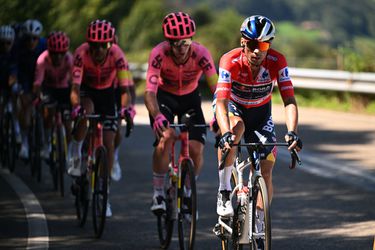 Primoz Roglic verliest halve ploeg, maar houdt stand in Vuelta: geplaagde Sloveen hard op weg naar vierde eindwinst