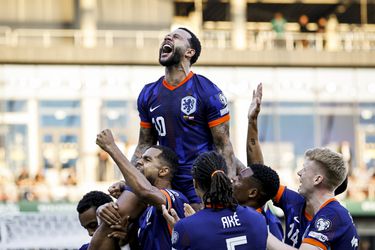Memphis Depay voorkomt met recordgoals blamage voor Oranje tegen ontketend Litouwen