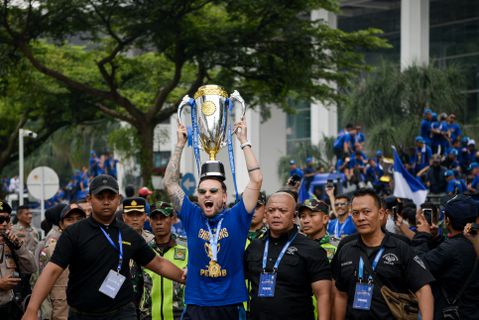 Transfers die (ook) buiten het veld scoren: Arjen Robben en de Nederlandse David Beckham in Indonesië