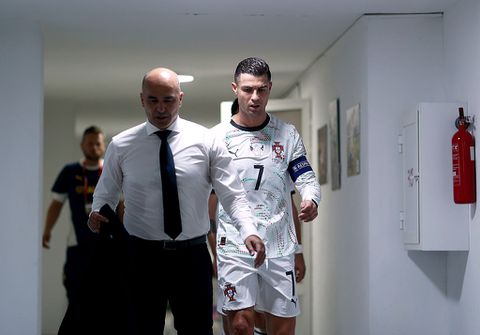 Cristiano Ronaldo scoort met ontroerende beelden van 'nieuwe vriend'