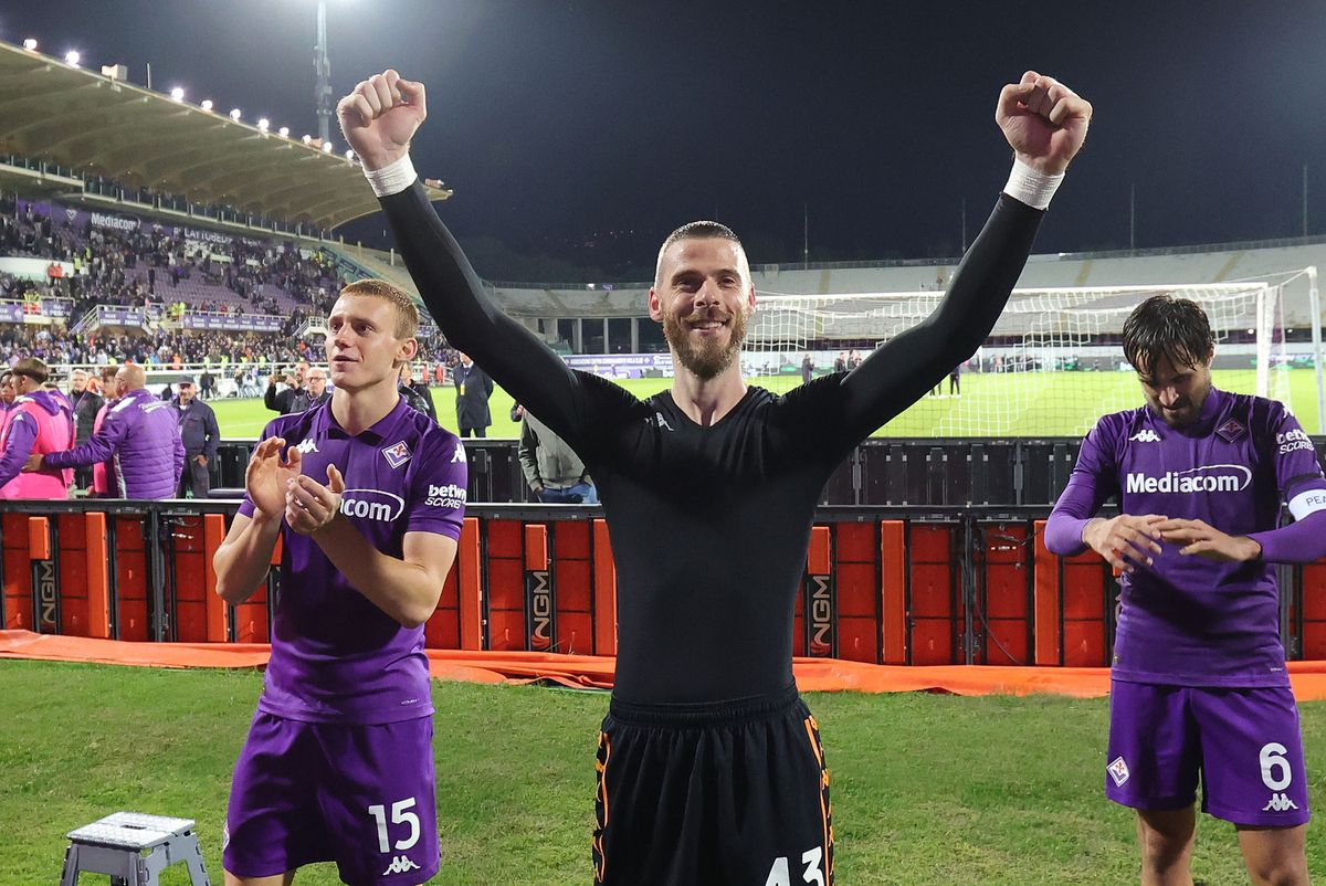 Fiorentina verslaat AC Milan na drie gemiste pingels, PSG verliest koppositie in Ligue 1